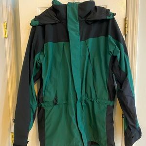 North Face HydoSeal Men’s Ski jacket-Hunter Green/Black.
